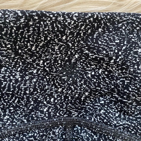 Athleta 7/8 Length Black With Static Ultimate Stash Textured Tights Leggings - Picture 11 of 13